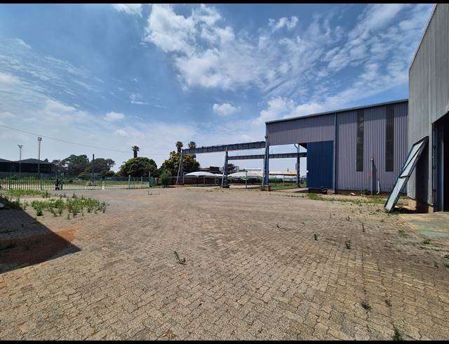 13,580M² WAREHOUSE FOR SALE IN WADEVILLE